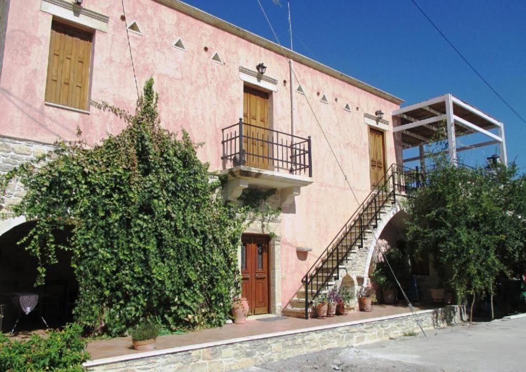 Villa Archontiko Kamilari Exterior photo